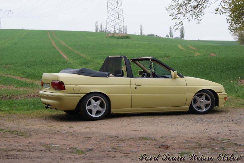 Kay sein Ford Escort MK6 Cabrio